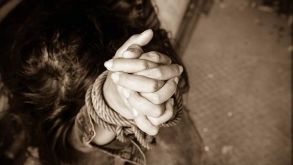 اختطاف فتاة 