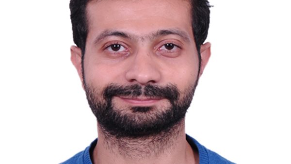  الدكتور خالد إسماعيل