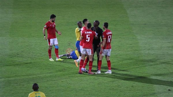 الأهلي وصن داونز