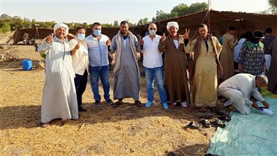 فرق متحركة لتطعيم البدو والرحالة في الشرقية بلقاح فيروس كورونا (صور)