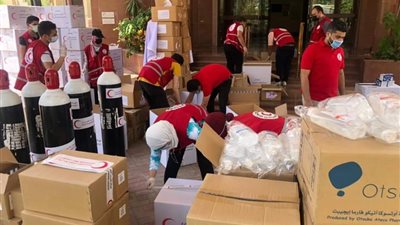 الهلال الأحمر المصري يواصل استقبال مصابي فلسطين بمعبر رفح