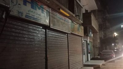 تحرير 4 محاضر لمحال تجارية خالفت قرارات الغلق بالمنيا