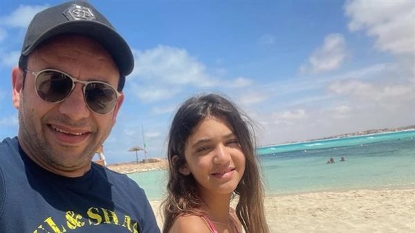 مصطفى قمر وابنته