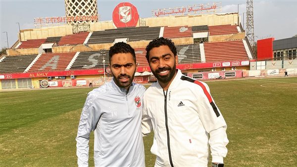 حسين الشحات وشقيقه