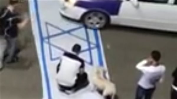 حرق علم اسرائيل في