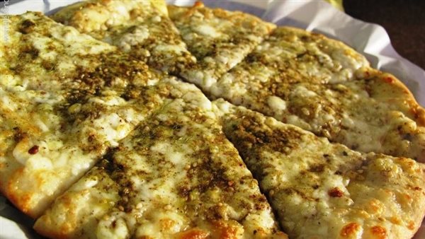  مناقيش الجبنة بالزعتر