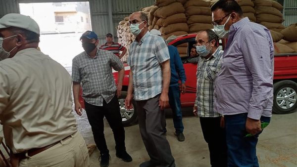 جانب من متابعة المحافظ