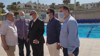 بعد غلق حمام سباحة قليوب.. وكيل الشباب والرياضة بالقليوبية يتابع حمامات المحافظة للتأكد من صلاحية المياه (صور) 