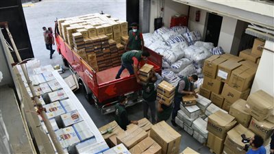 وزيرة الصحة: إرسال 65 طنًا من الأدوية والمستلزمات الطبية لدعم الأشقاء الفلسطينيين بقطاع غزة (صور)