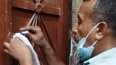 غلق 41 منشأة وغرامة فورية لـ288 مخالفة عدم ارتداء كمامة بأسوان