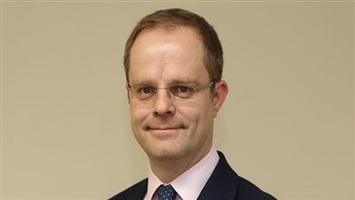 سفير بريطانيا الجديد بمصر: القاهرة بالنسبة لي عودة للوطن