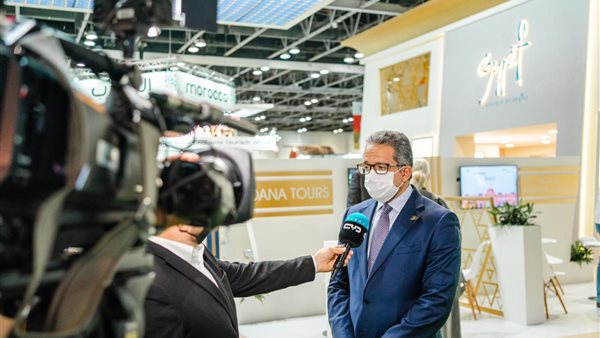 الدكتور خالد العناني