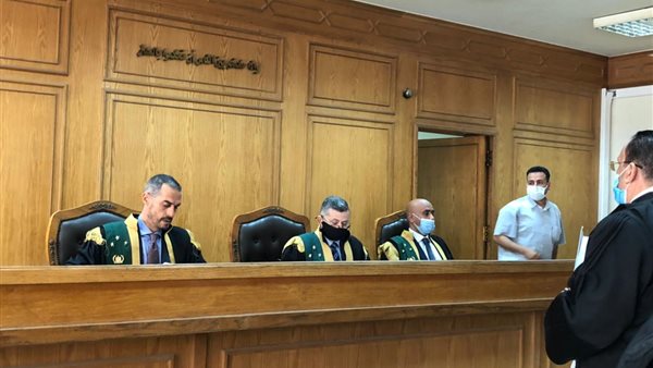 هيئة المحكمة بجلسة