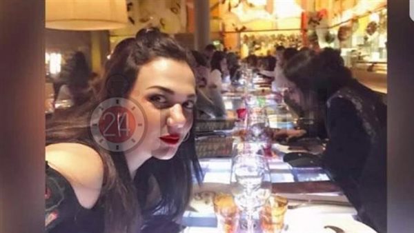 سارة عادل إمام