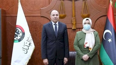 وزيرة العدل الليبية تلتقي رئيس البعثة الدبلوماسية المصرية لبحث العلاقات الثنائية 