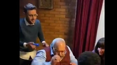 مقالب رامز جلال مع أصدقائه في كواليس 