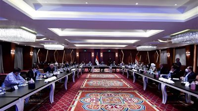 رئيس الوزراء يوجه وزير النقل بتشكيل لجنة لدراسة إنشاء ميناء الصيد البحري بعزبة البرج