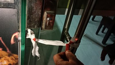 غلق وتشميع محلات بمدينة 6 أكتوبر لمخالفة نشاط العمل