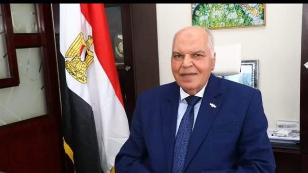 خلف الزناتي نقيب