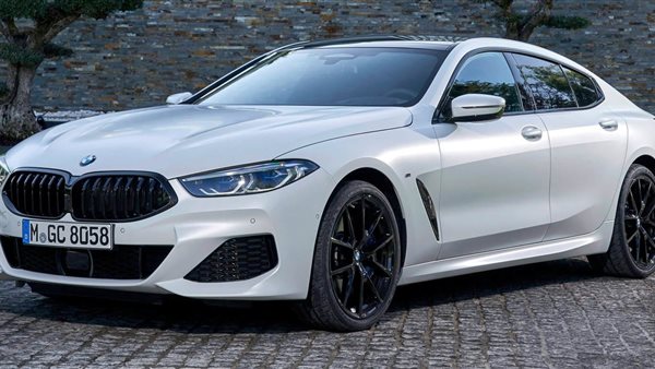 سيارة بي ام دبليو