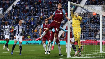 وست هام يفوز على وست بروميتش بثلاثية ويقترب من حجز مقعد أوروبي