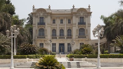 في اليوم العالمي للتراث.. البريد يصدر طابعا تذكاريا لـ