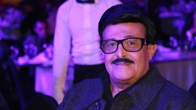 عمرو الليثي وأشرف عبد الباقي ينعيان سمير غانم: 