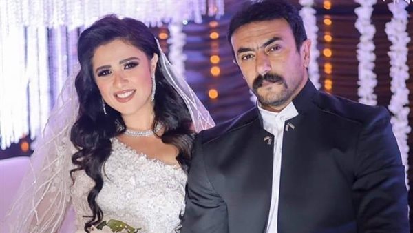 أحمد العوضي وياسمين