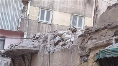 إزالة الخطورة الداهمة بعقارين غرب الإسكندرية حفاظا على سلامة المواطنين