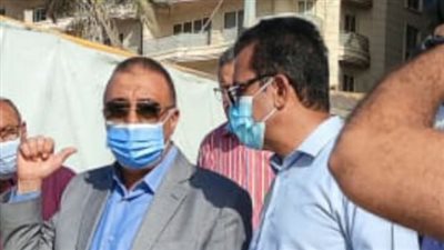 يستقبل المواطنين بالمجان.. محافظ الإسكندرية يتابع الاستعدادات النهائية لشاطئ المندرة المجاني