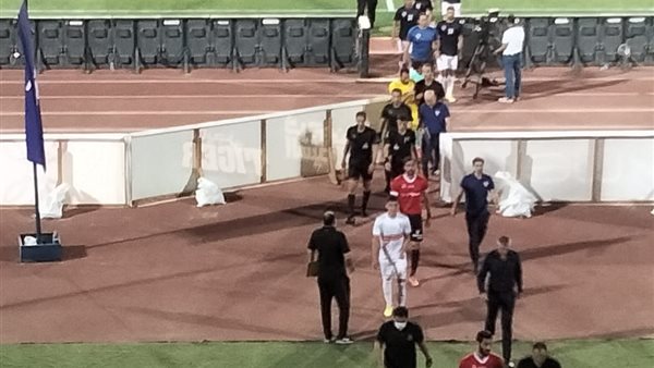 مشادة جنش مع حكم