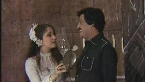 مسرحية المتزوجون