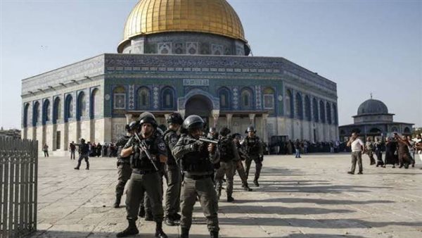 اقتحام المسحد الأقصى