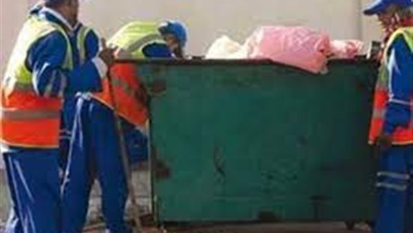 إصابة عمال النظافة