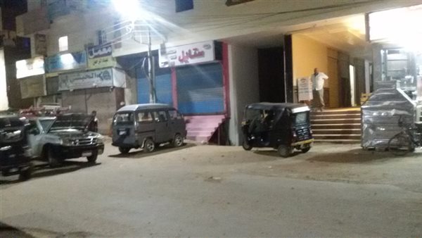 غلق المحال التجارية