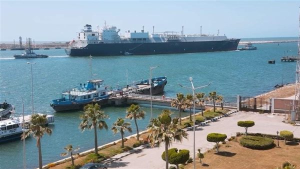 ميناء دمياط