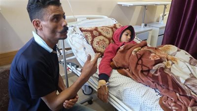 فلسطيني يروي تفاصيل إصابة نجله مرتين على يد قوات الاحتلال الإسرائيلي (خاص)