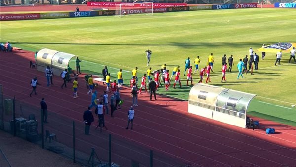 الأهلي وصن داونز