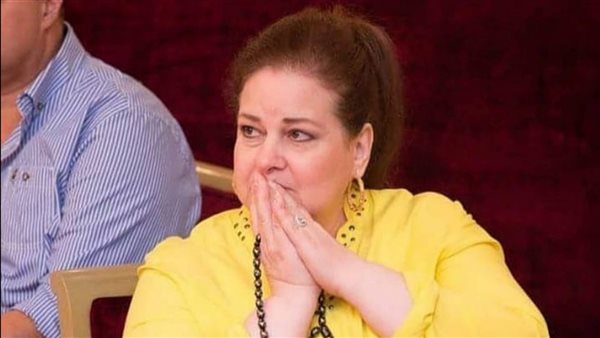 الفنانة دلال عبد