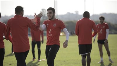 اليوم.. الأهلي يطير إلي الدوحة لمواجهة نهضة بركان في السوبر الإفريقي