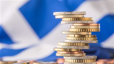 بعد تقشف 6 سنوات.. توقعات بتحقيق اليونان ثاني أسرع نمو اقتصادي بين 34 دولة 