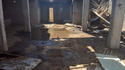 السيطرة على حريق أحواش مجزر سفاجا دون إصابات (صور)