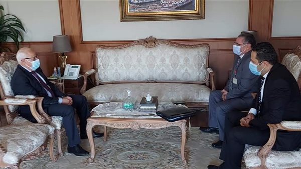 محافظ بورسعيد 