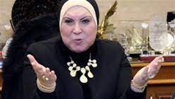 وزيرة التجارة والصناعة