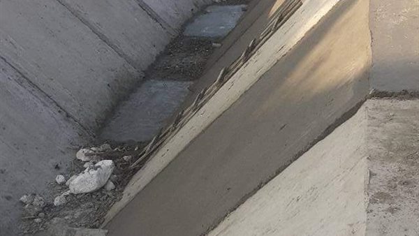 تبطين الترع في قرى