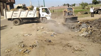 رفع 182طن قمامة ومخلفات وتراكمات أتربة من شوارع المحلة