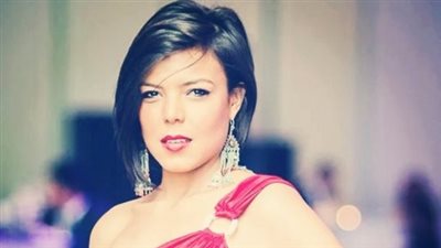 في عيد ميلادها.. إطلالات رائعة للفنانة ناهد السباعي