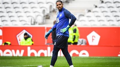 ميلان يحصل على توقيع حارس مرمى فريق ليل الفرنسي