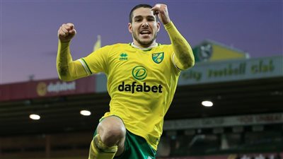 أرسنال مهتم بالتعاقد مع لاعب وسط نوريتش