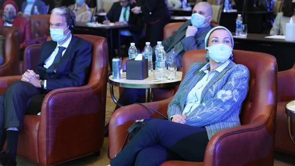 الدكتورة ياسمين فؤاد